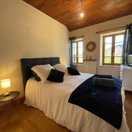 Maison Individuelle Paisible Avec Animaux Admis, Activités Pour Tous - Fr-1-489-448 Laprugne