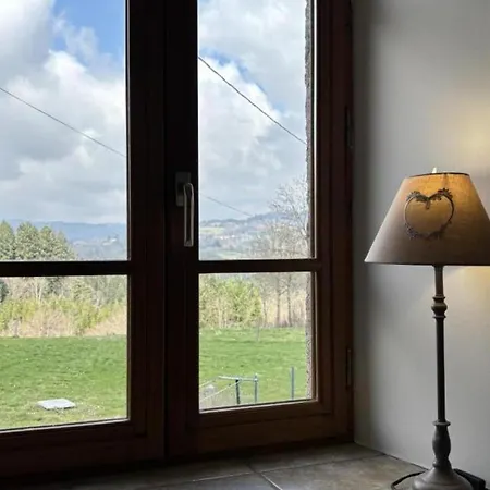 Holiday home Maison Cocooning A La Montagne - Activites Nature, Cheminee, Jardin Clos, Animaux Bienvenus - Fr-1-489-448