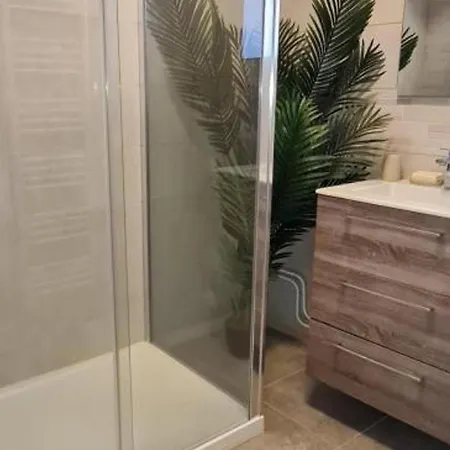 Maison Individuelle Paisible Avec Animaux Admis, Activités Pour Tous - Fr-1-489-448 * Laprugne